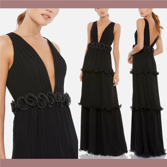 NWT $398 IEENA‎ Mac Duggal [ 8 ] Rosette Ruffle Layered Rosette Dress Gown Black - Picture 1 of 13